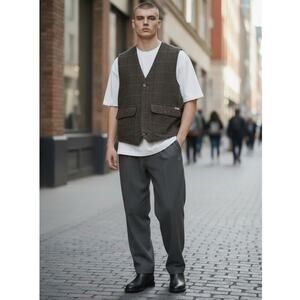 Woolrich herringbone wool blend Sherpa lined zip vest medium